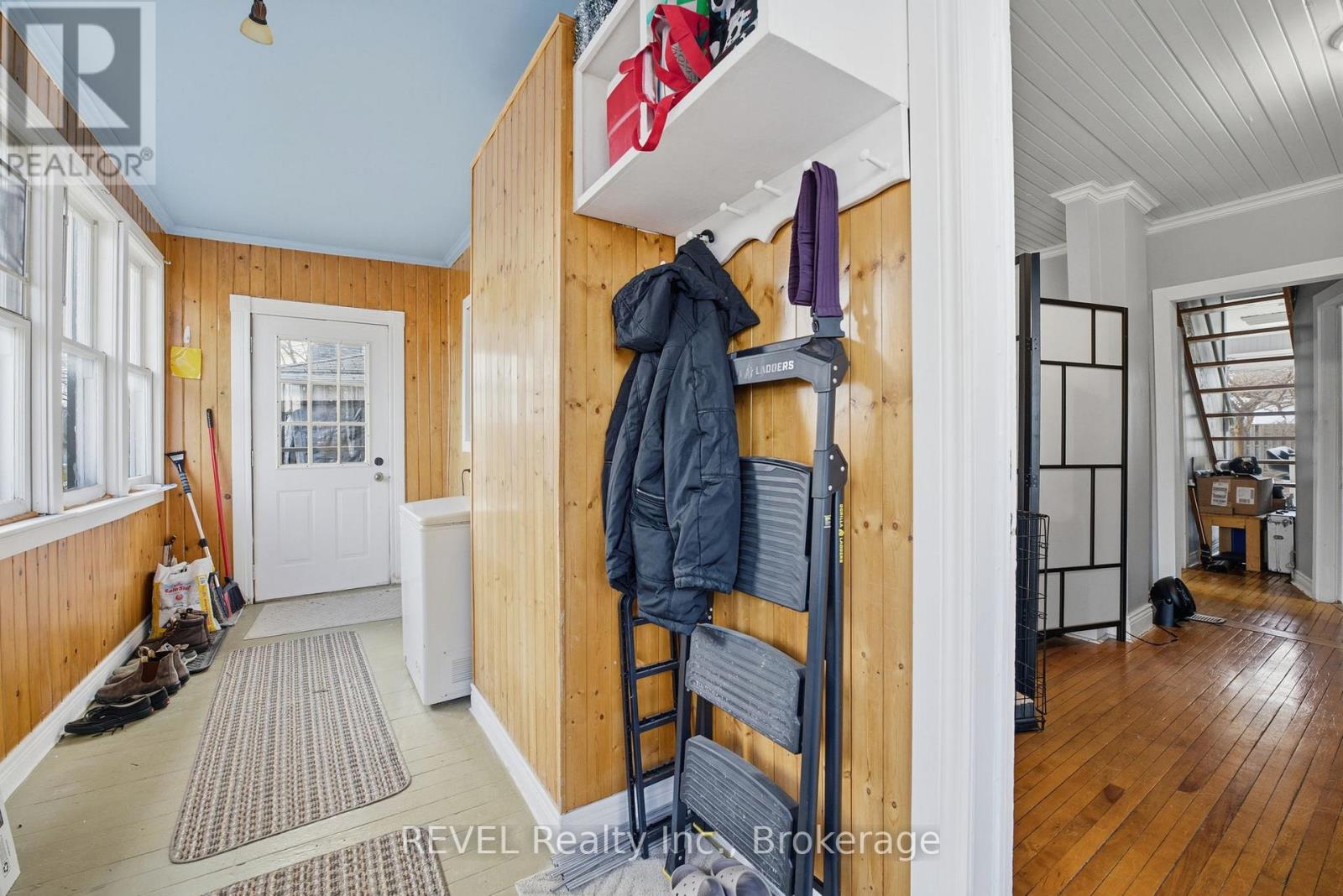 61 PATRICIA STREET - 5