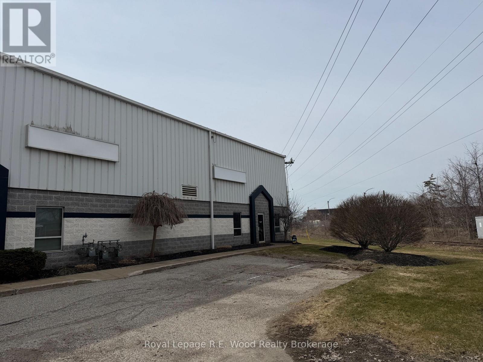 UNIT E - 131 TOWNLINE ROAD