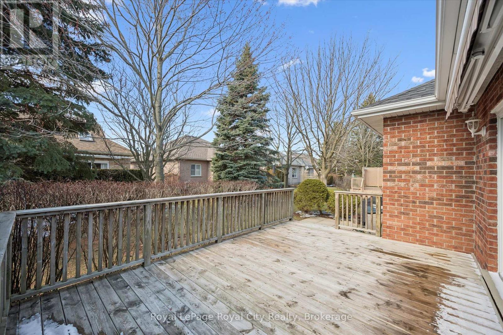 68 BASSWOOD DRIVE - 22