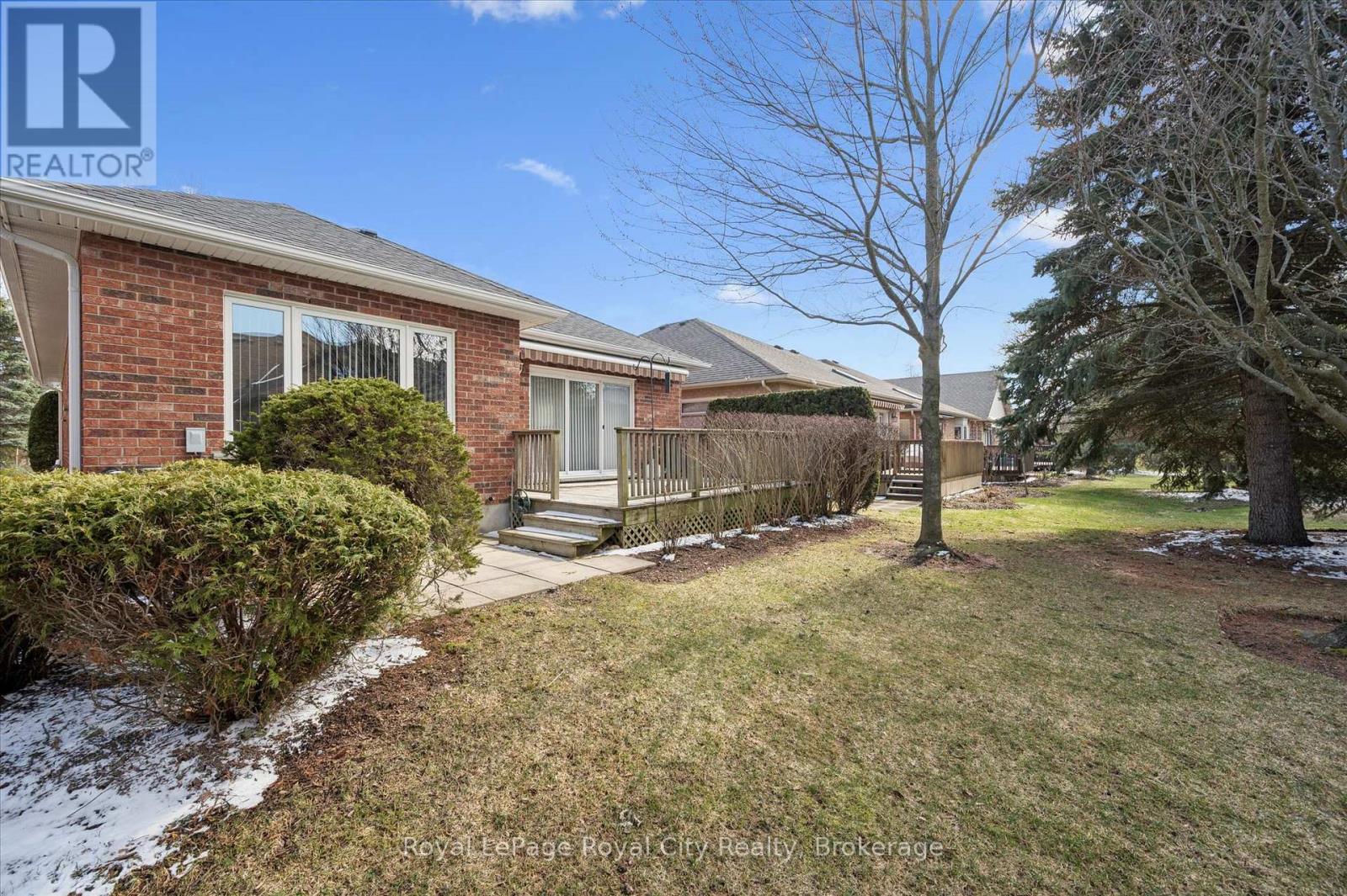 68 BASSWOOD DRIVE - 38