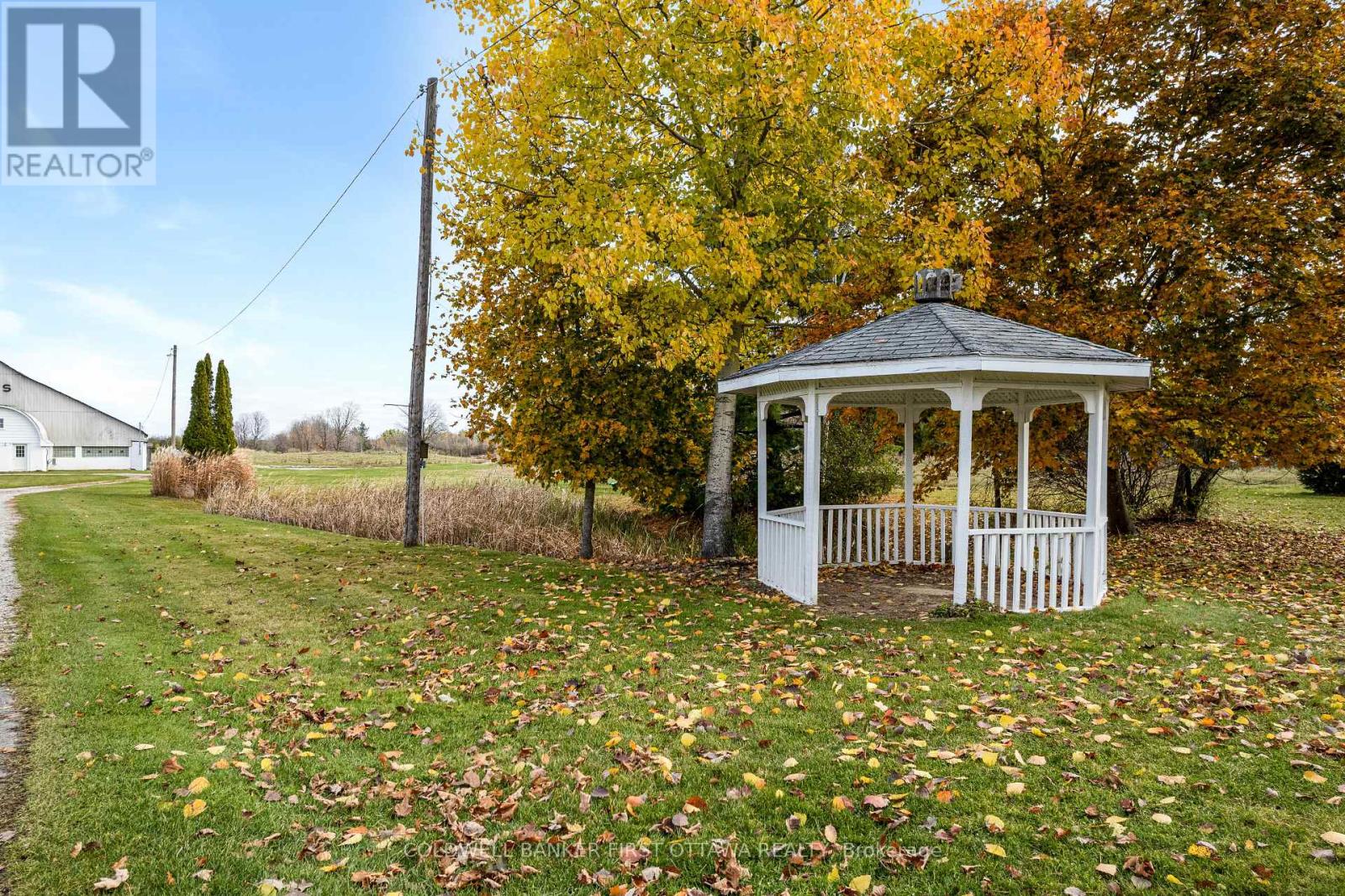 Gazebo for quiet time (or wedding events)