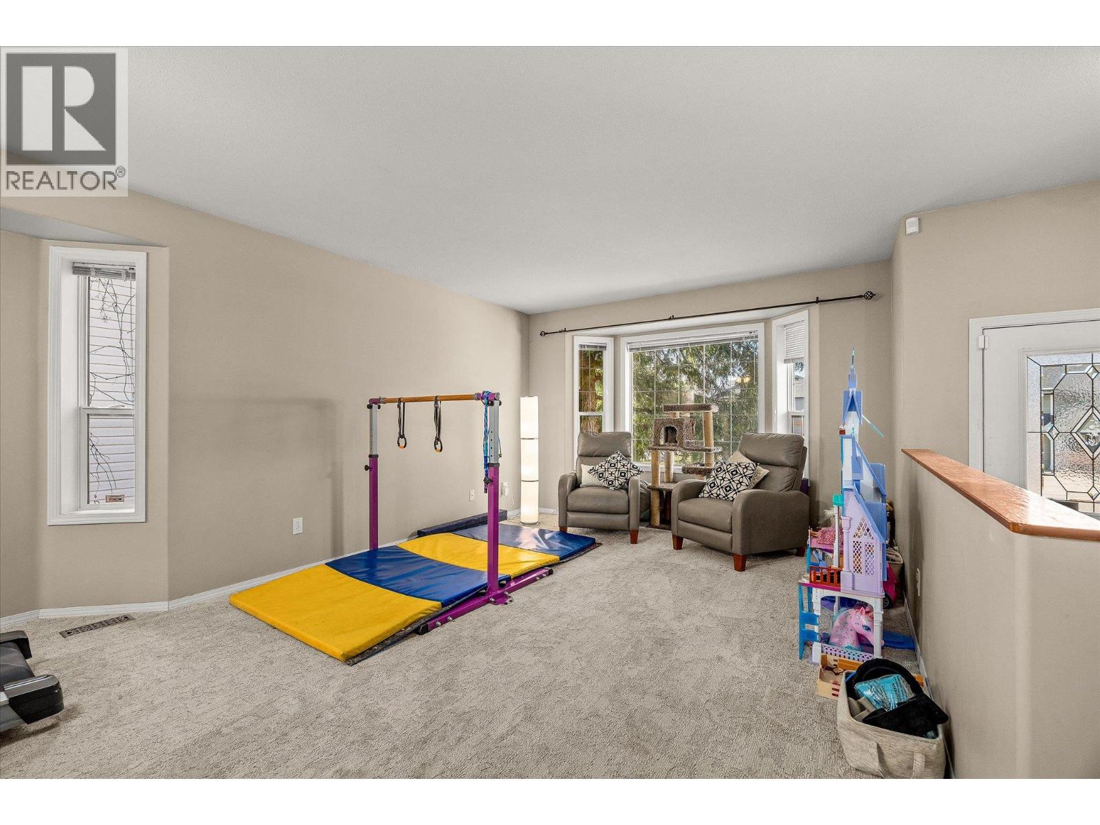  144 Wyndham Crescent, Kelowna