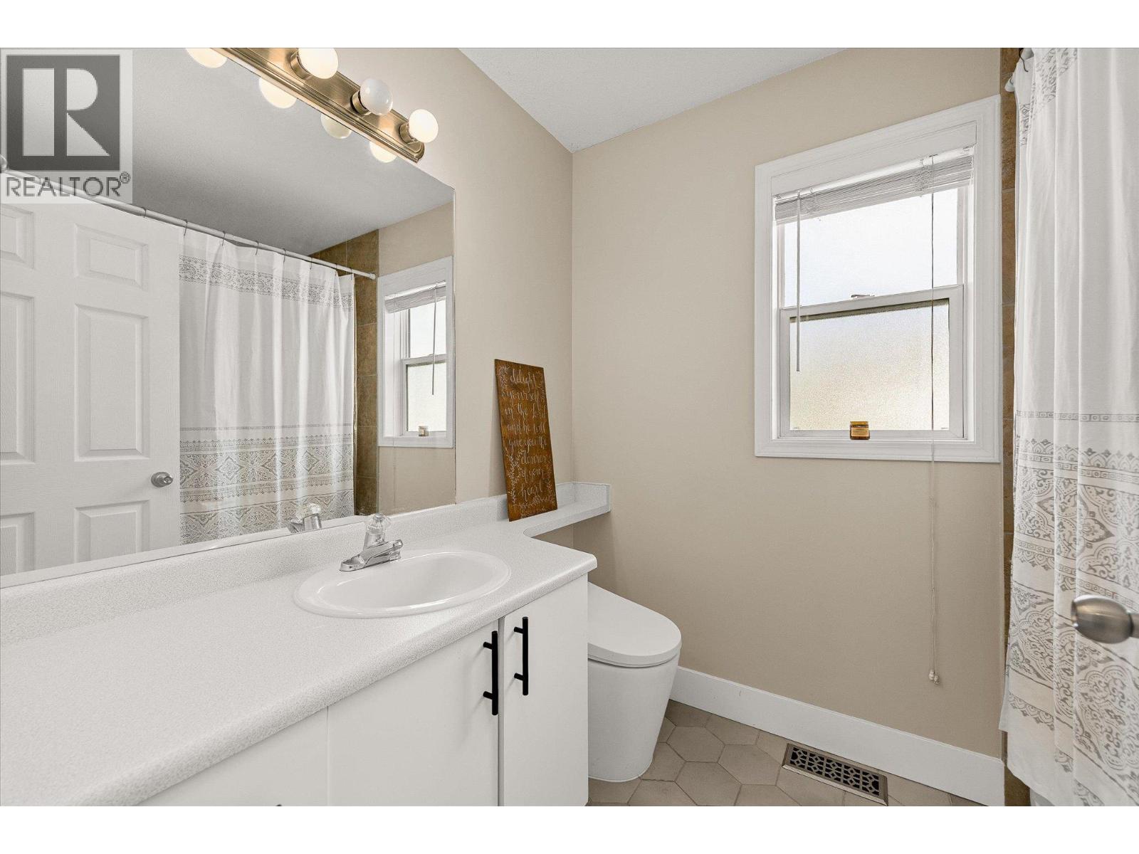  144 Wyndham Crescent, Kelowna