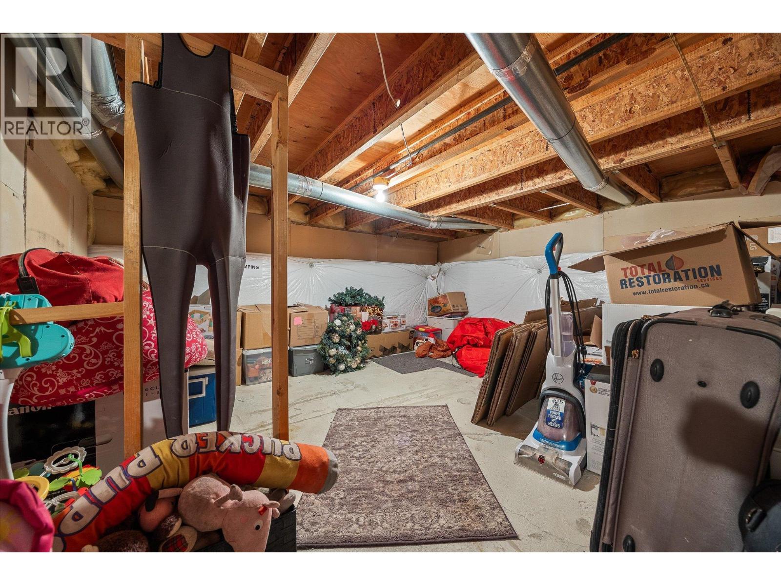  144 Wyndham Crescent, Kelowna