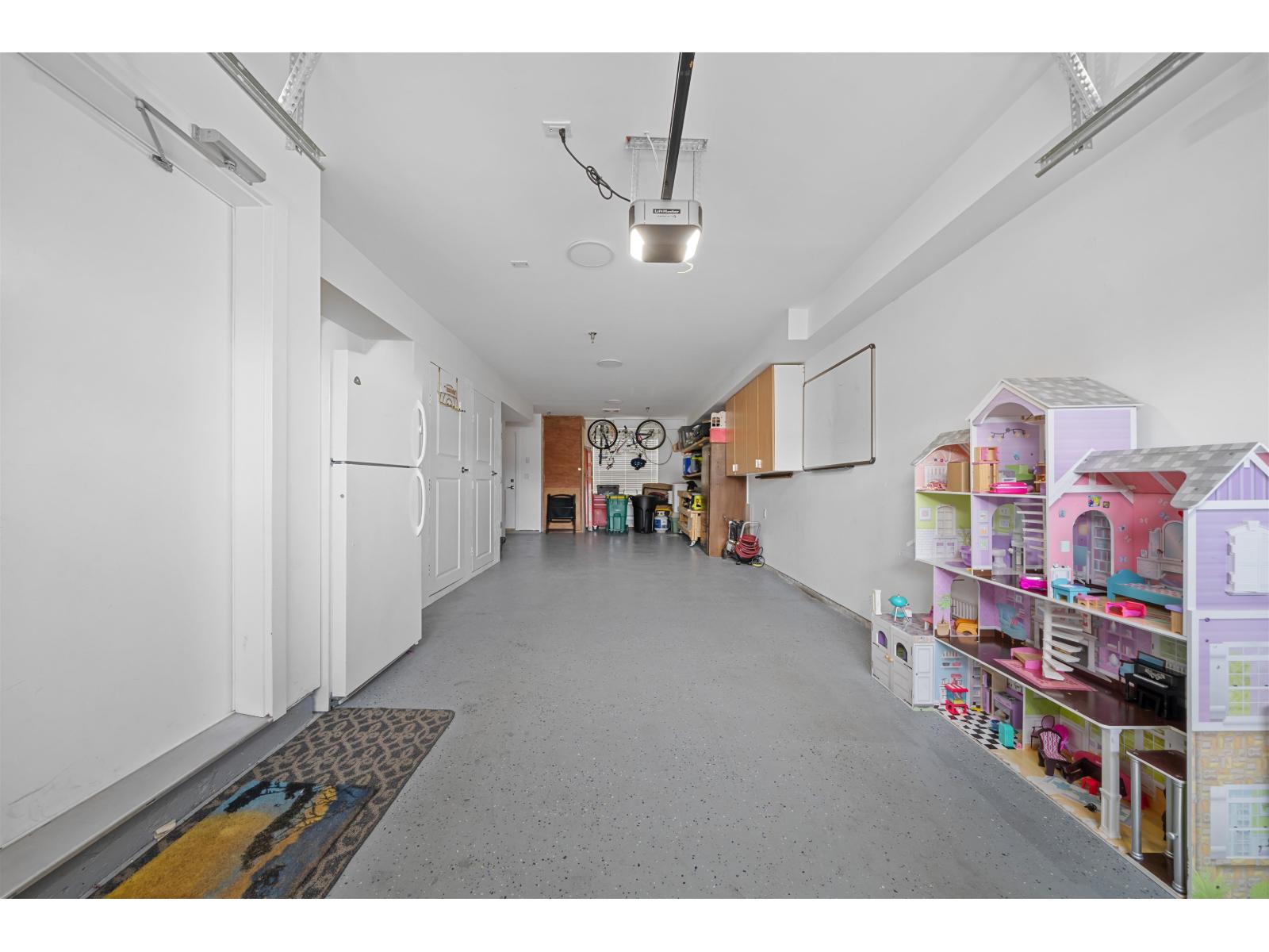 49 19760 55 AVENUE, Langley