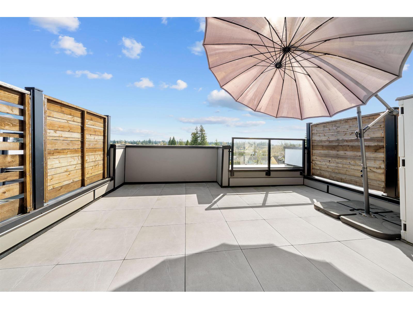 49 19760 55 AVENUE, Langley