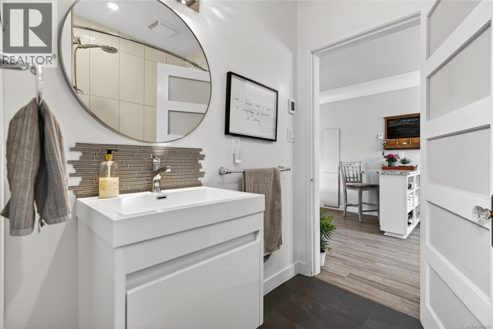 1767 PIERCY AVE - 12