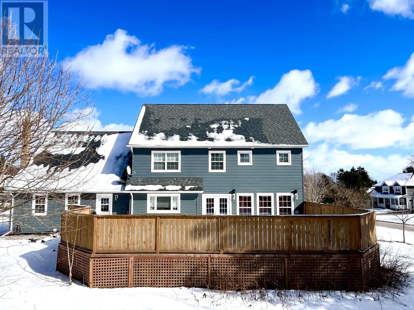 30 MACARTHUR DRIVE - 6