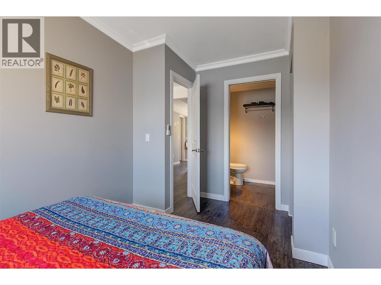 11 3701 Beach Avenue, Peachland