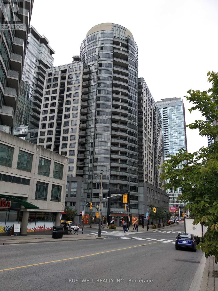 Listing photo of 1409 - 20 BLUE JAYS WAY