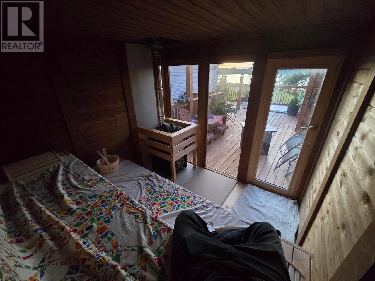 Property 6 of 17 of 727 Highway 1