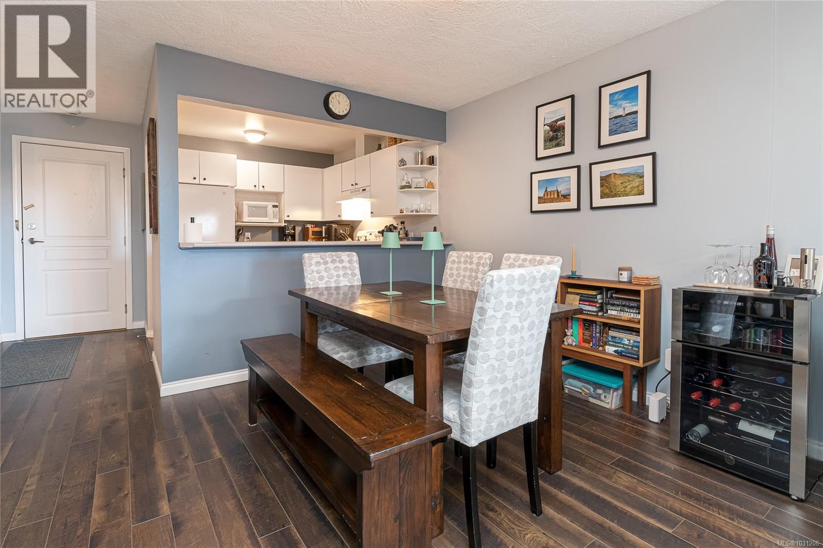 309 1025 Meares Street, Victoria