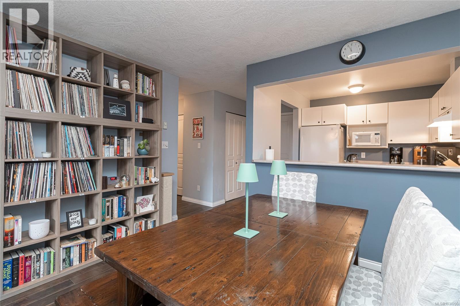 309 1025 Meares Street, Victoria