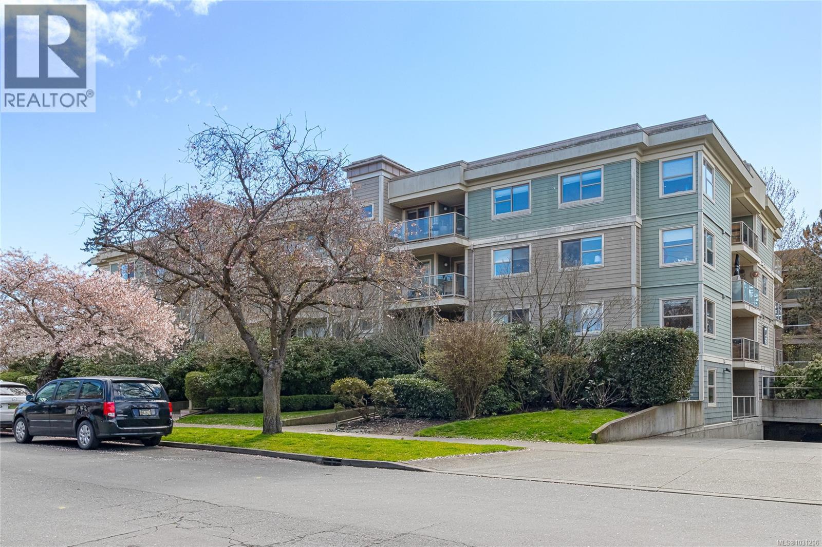 309 1025 Meares Street, Victoria