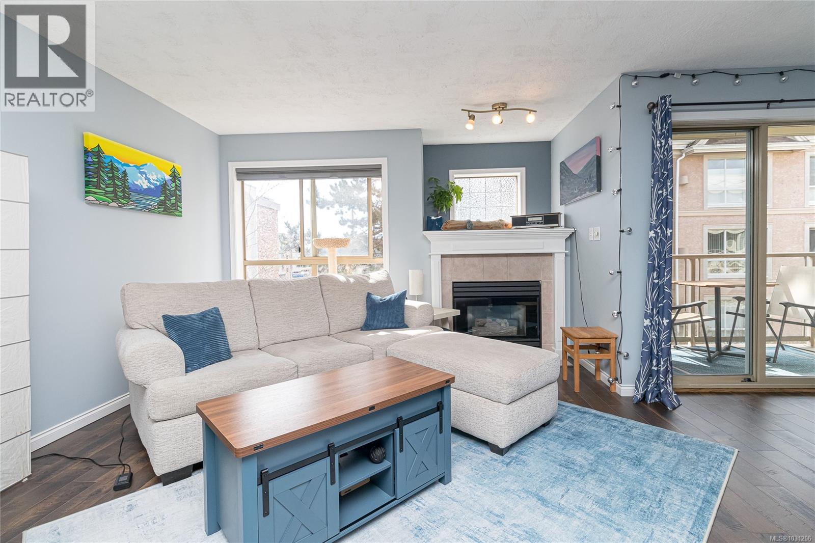 309 1025 Meares Street, Victoria