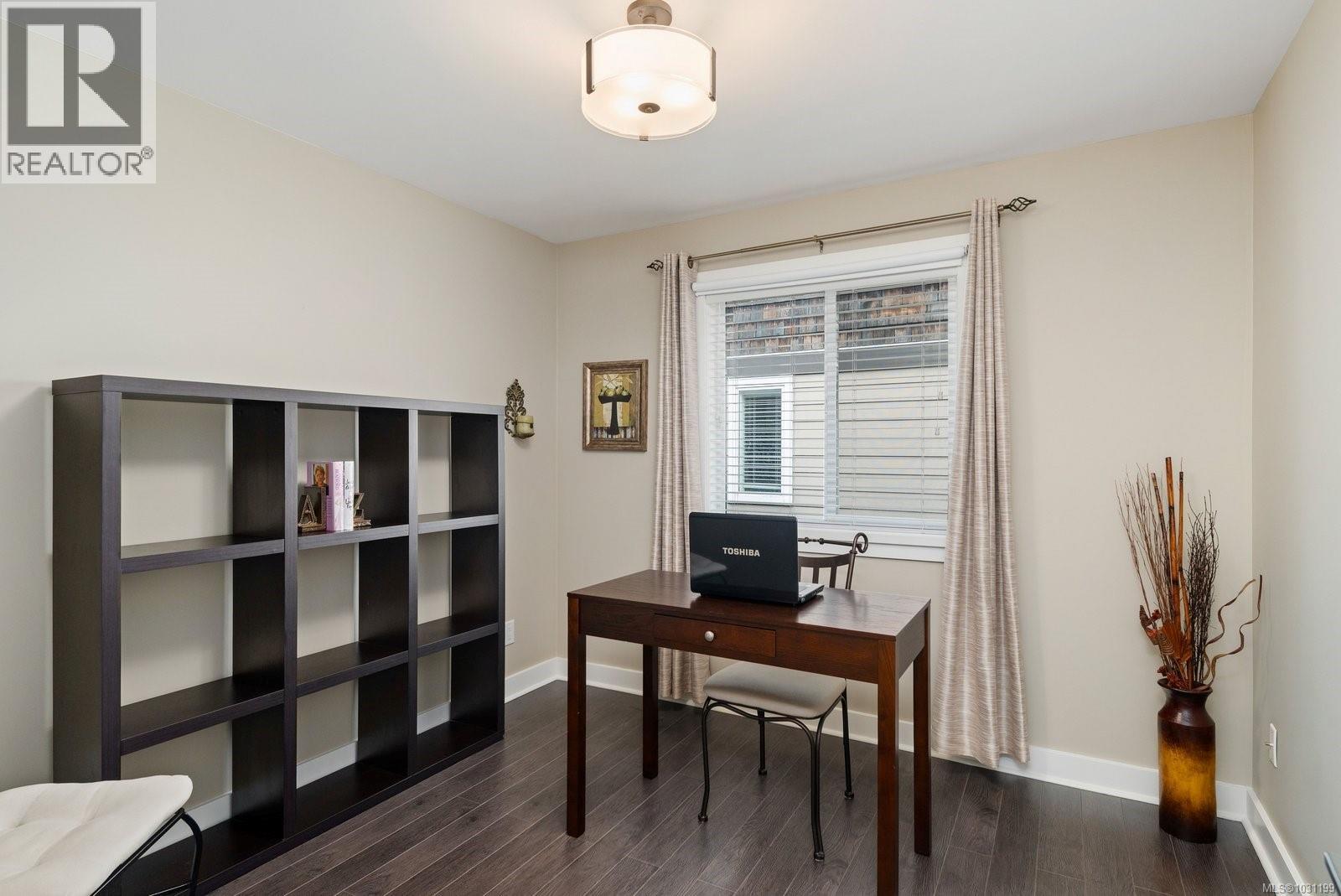 3019 Dornier Rd, Langford