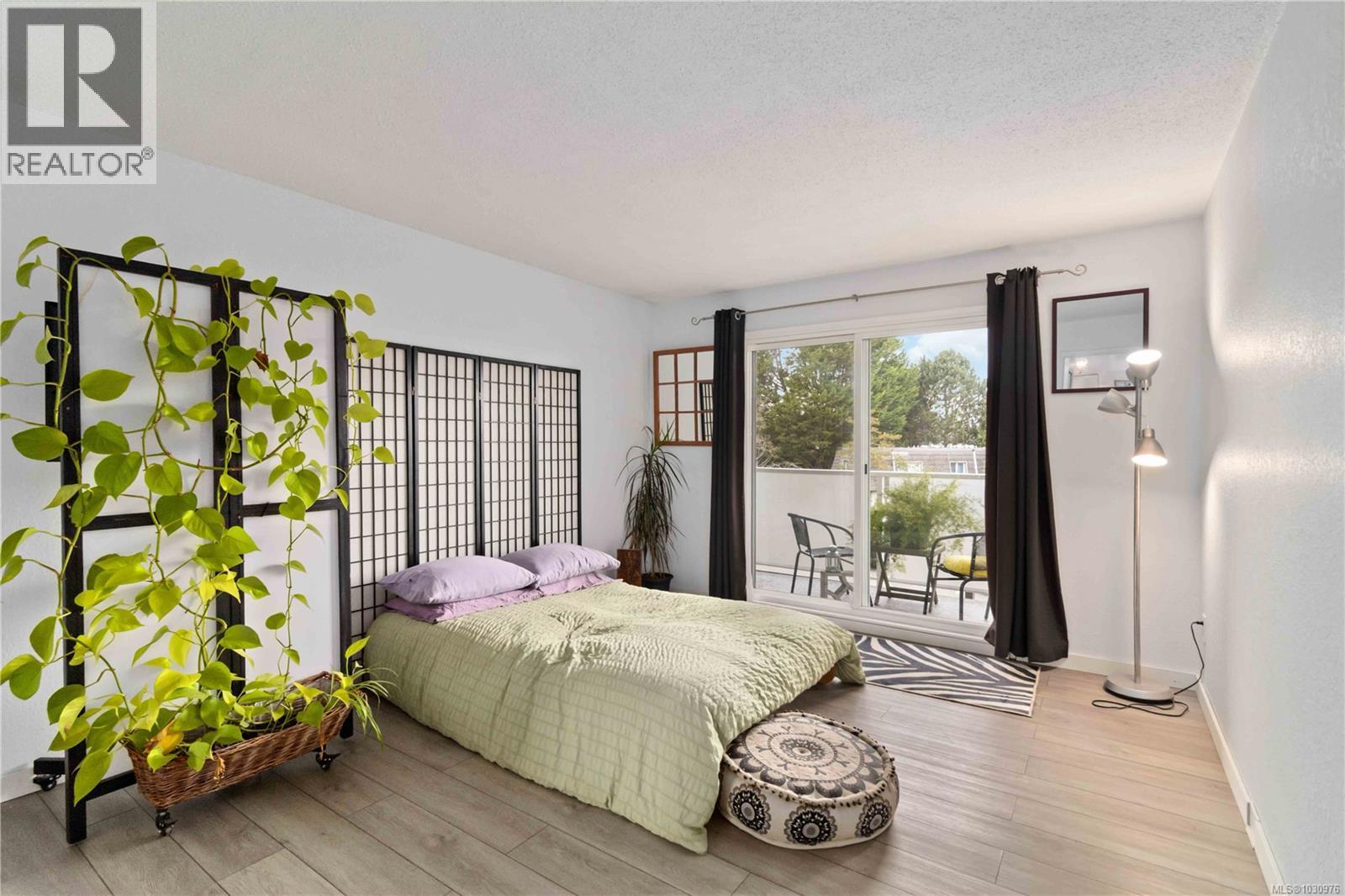 #312 3252 Glasgow Ave - 10