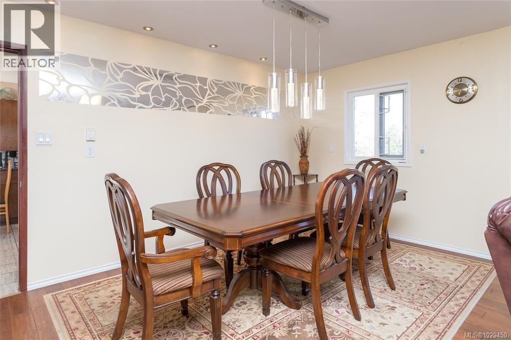 4589 Blenkinsop Rd, Saanich