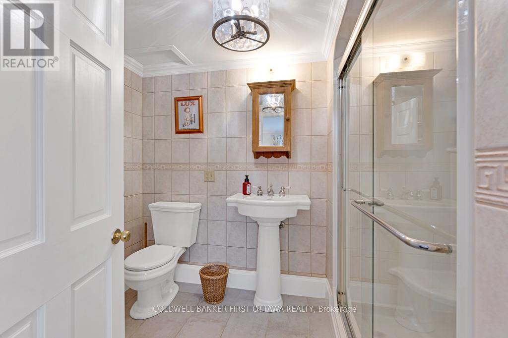 Main floor 4th bedroom ensuite