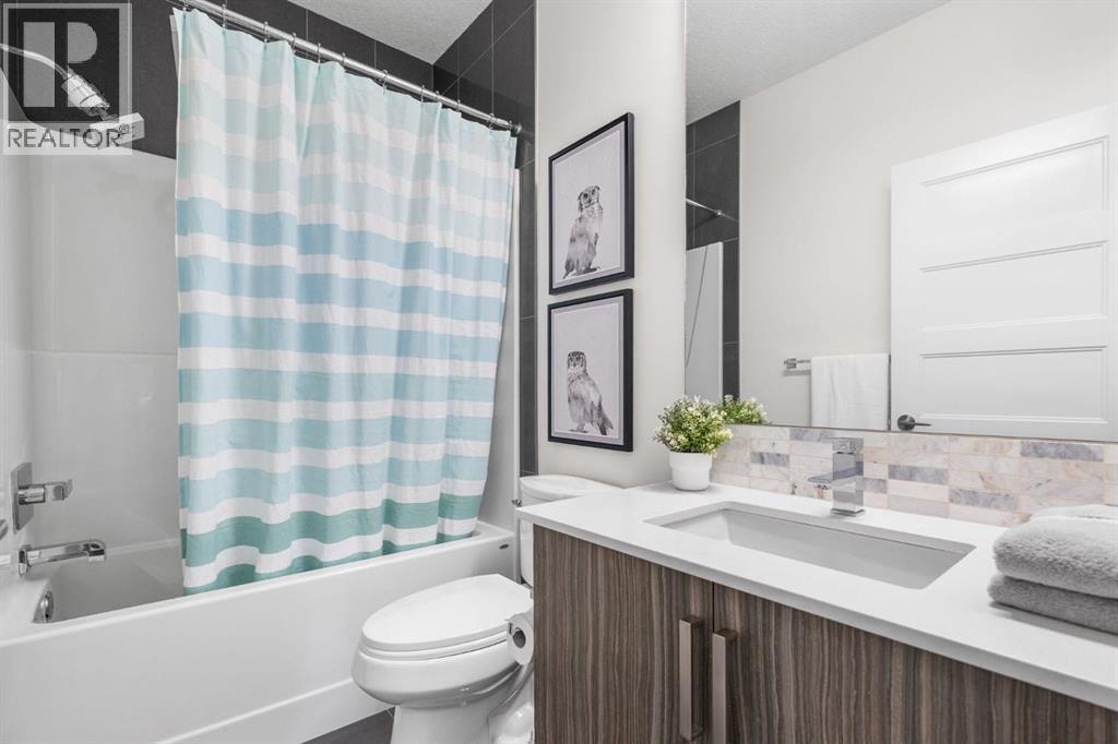 
          308 11 Avenue Northeast
            <br/>
            <span>Calgary</span>
            , 
            <span>AB</span>
             <span>T2E0Z1</span>
         - Photo 21