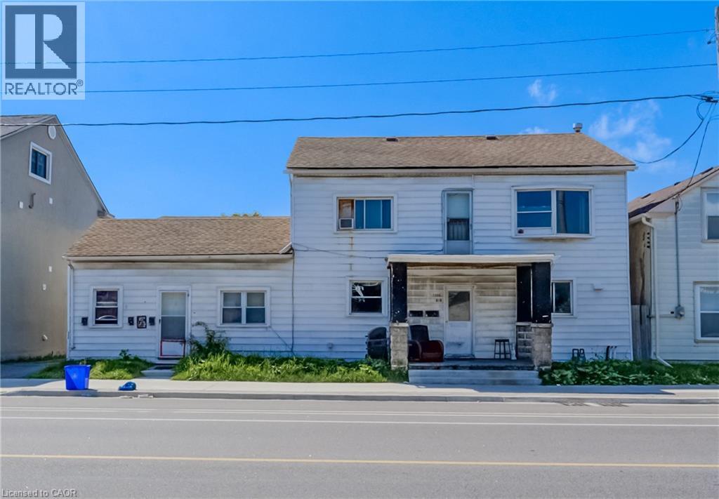 1214-1218 KING Street E - 2