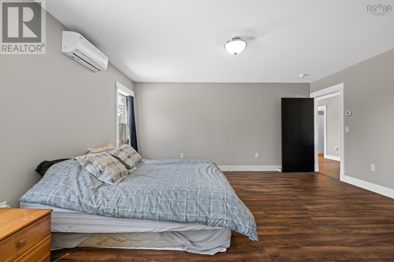 Property 34 of 49 of 653 Bellefontaine Road