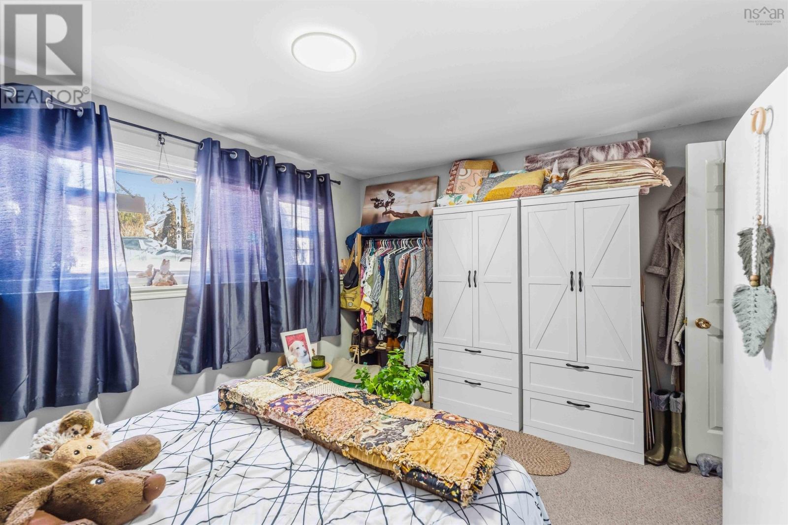 Property 34 of 47 of 15 Sherry Avenue