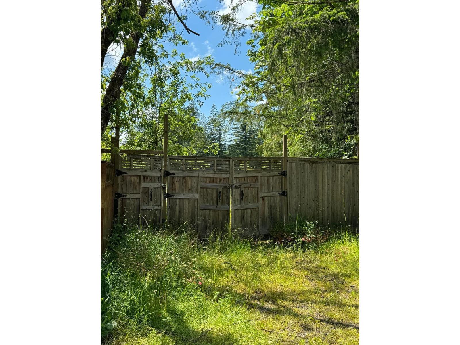 Photo of 1153 KOSIKAR ROAD, Columbia Valley 18