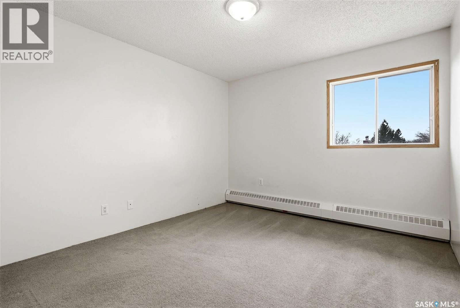 #304 35 Alport CRESCENT - 15