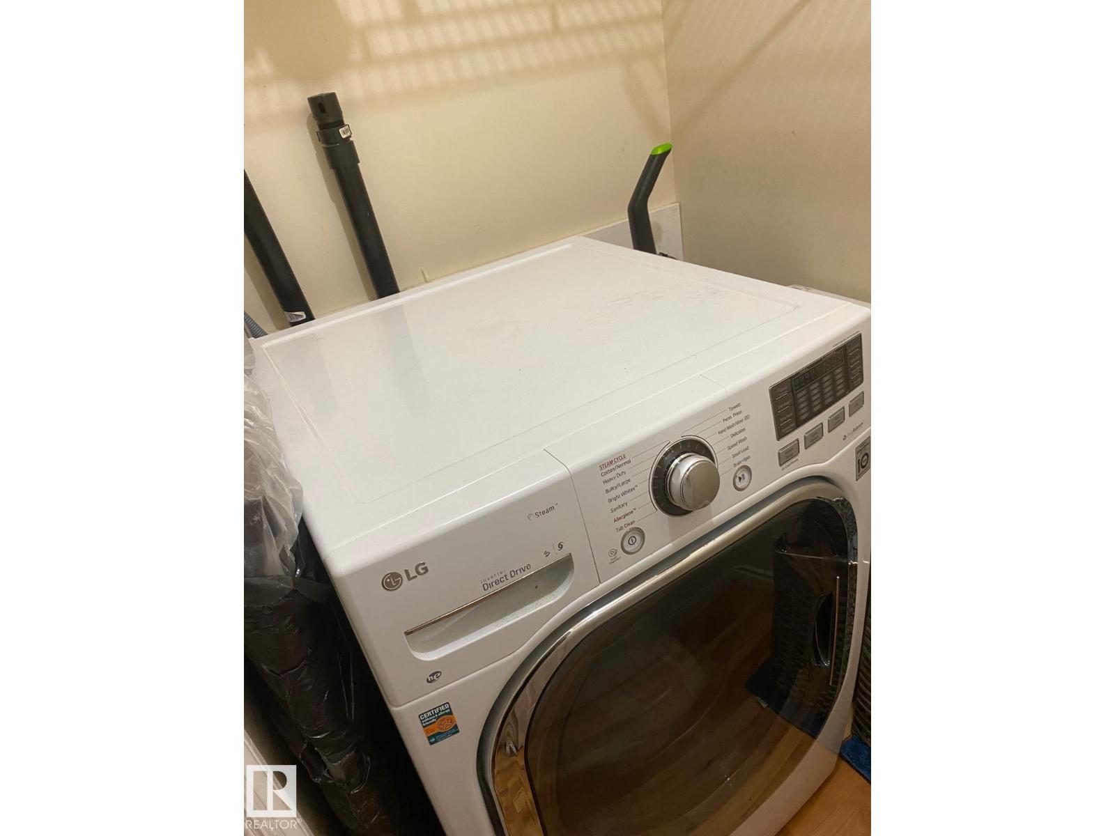 #207 8930 149 ST NW, Edmonton