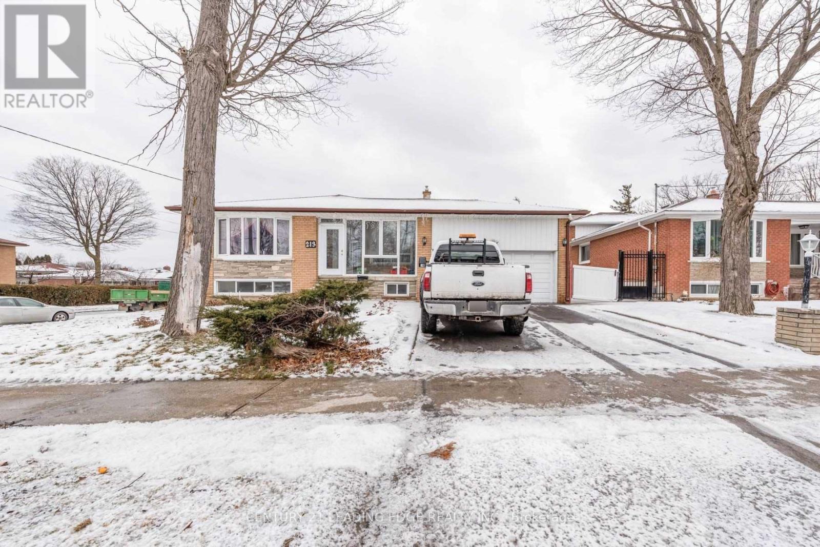 213 GRANDRAVINE DRIVE - 1