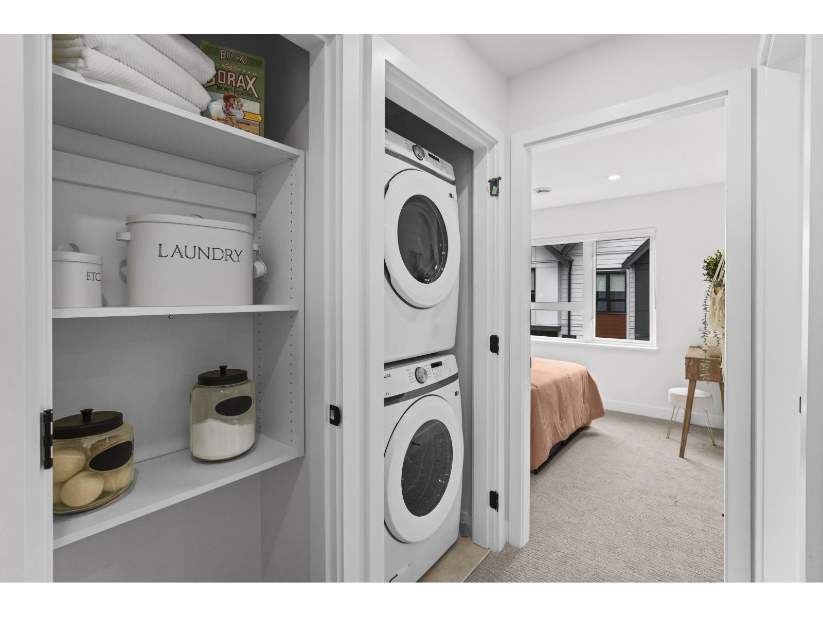 21 1959 165A STREET, Surrey