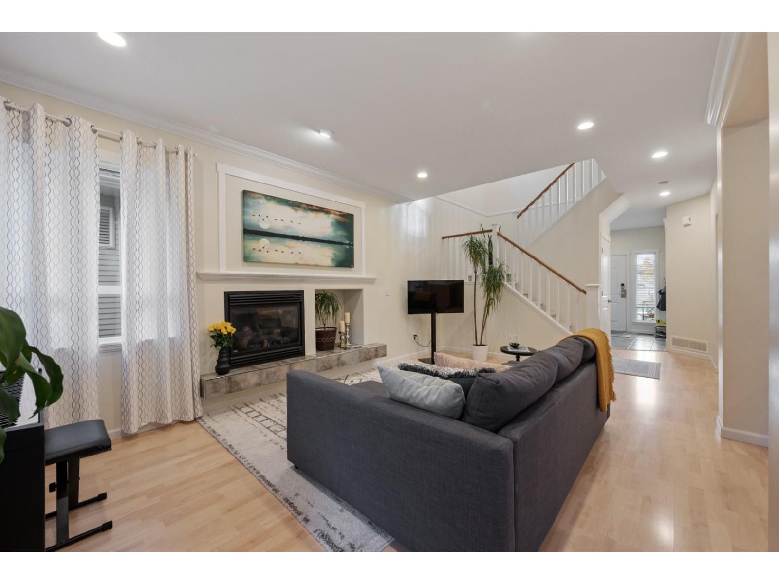 18871 71 AVENUE, Surrey