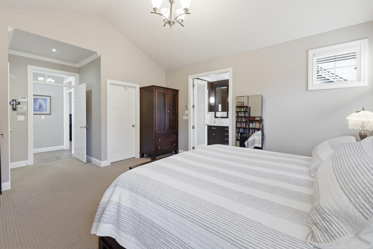 2574 163 STREET, Surrey