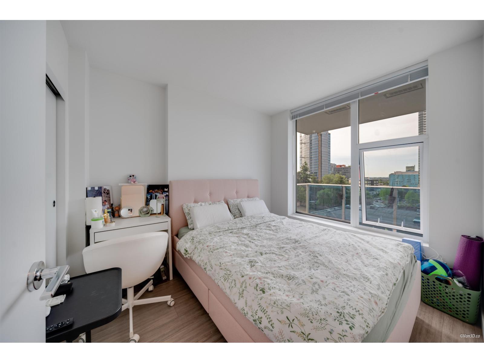 711 13615 FRASER HIGHWAY, Surrey