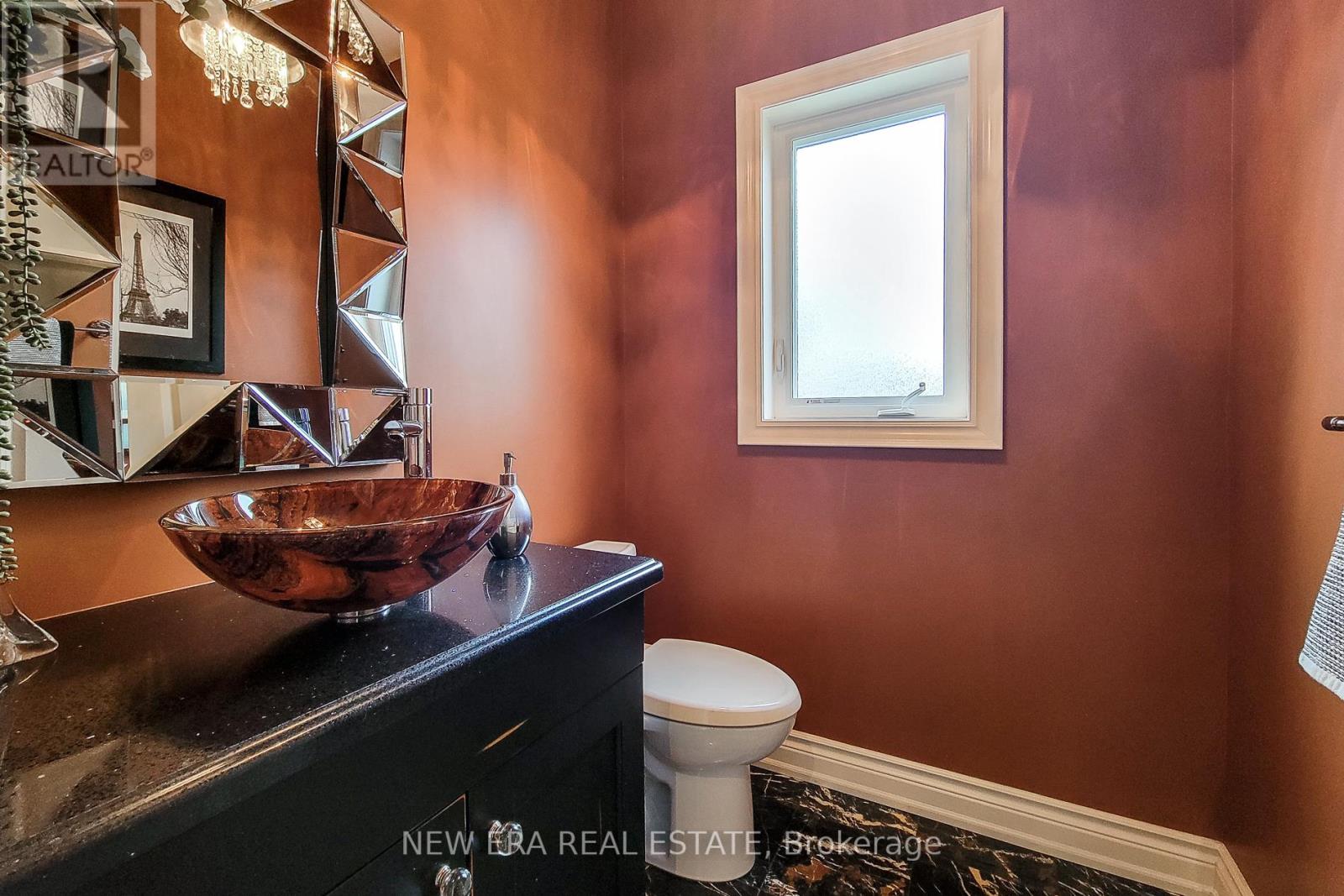 13 ALEX GRANT PLACE - 20