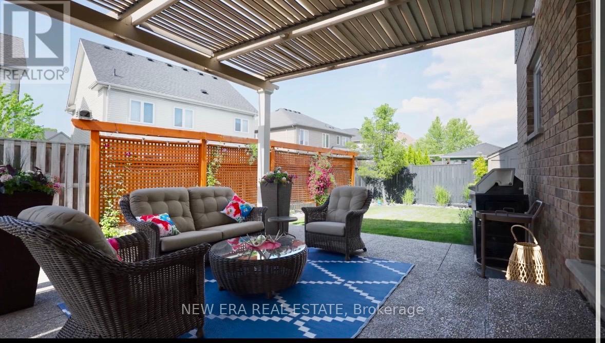 13 ALEX GRANT PLACE - 7