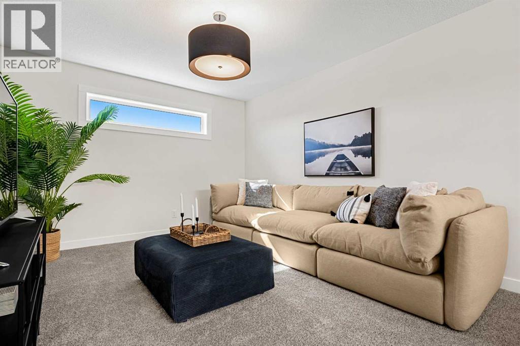 121 Quartz Crescent, Cochrane