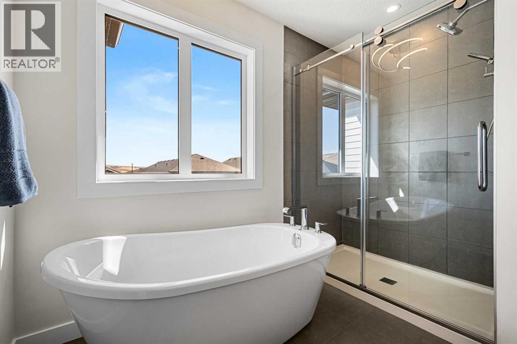 121 Quartz Crescent, Cochrane