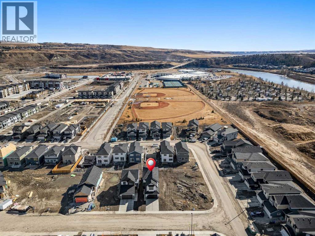 121 Quartz Crescent, Cochrane