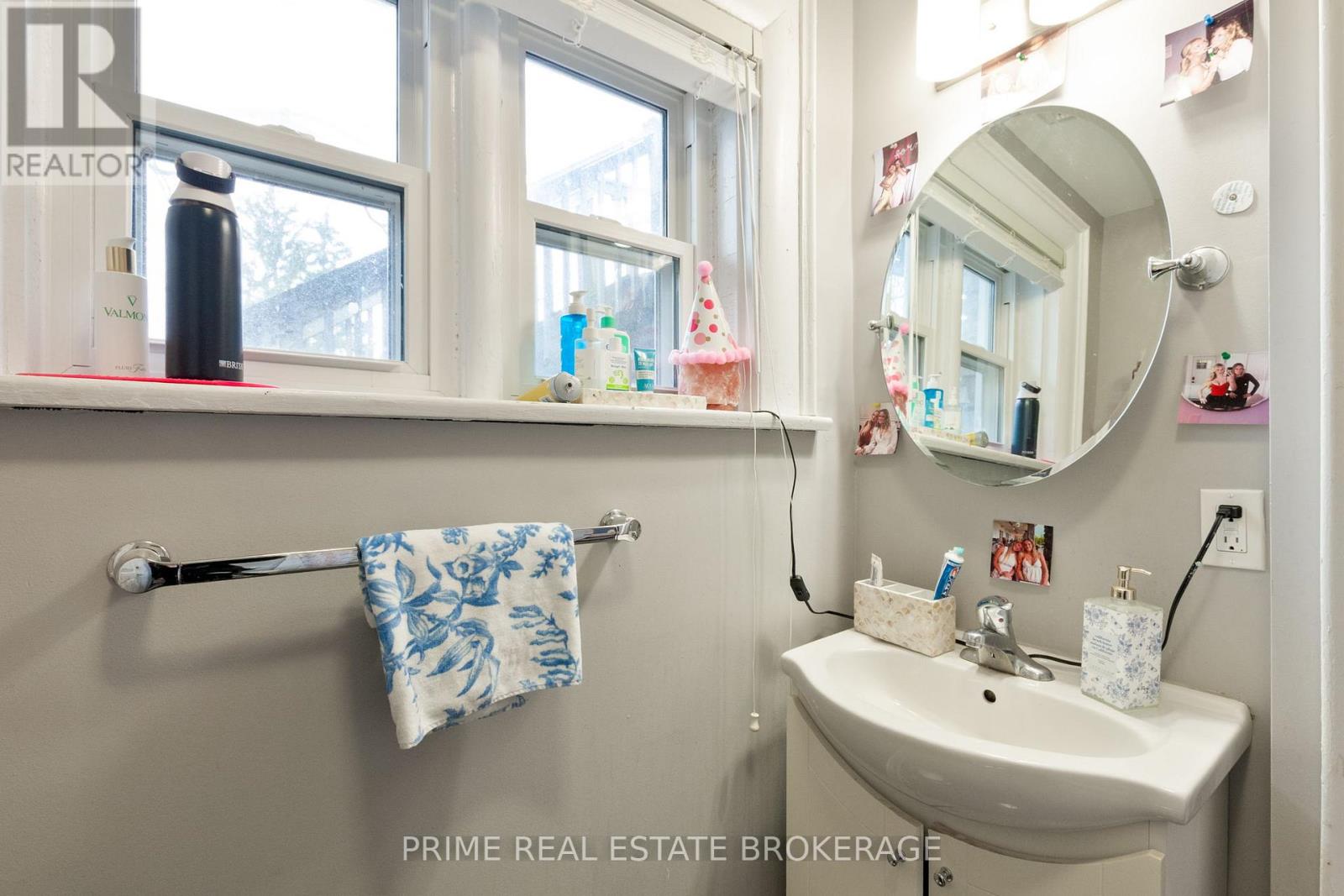 290 HURON STREET Property Photo