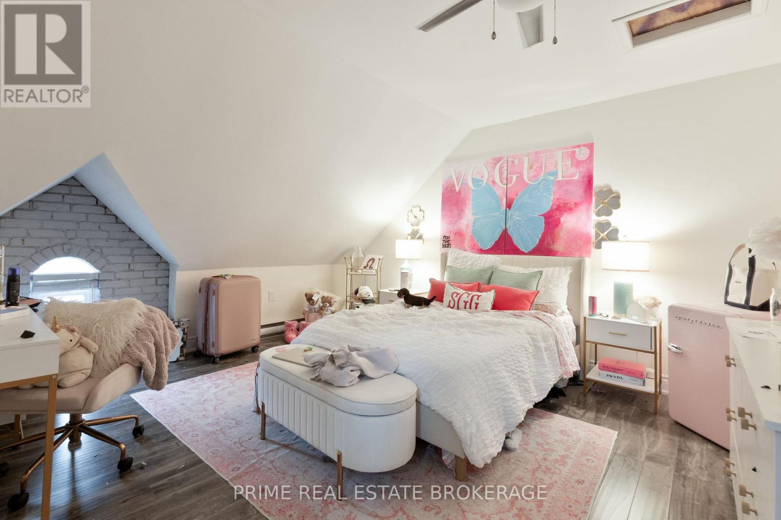 290 HURON STREET Property Photo