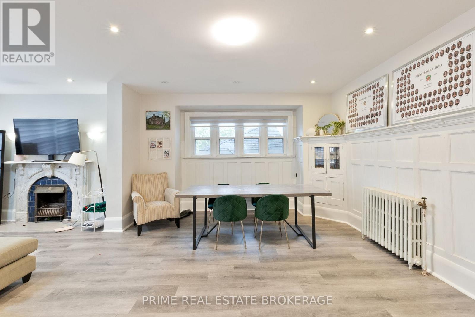 290 HURON STREET - 8