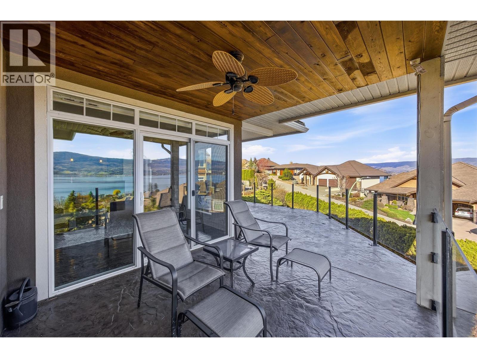  2584 Lucinde Road, West Kelowna