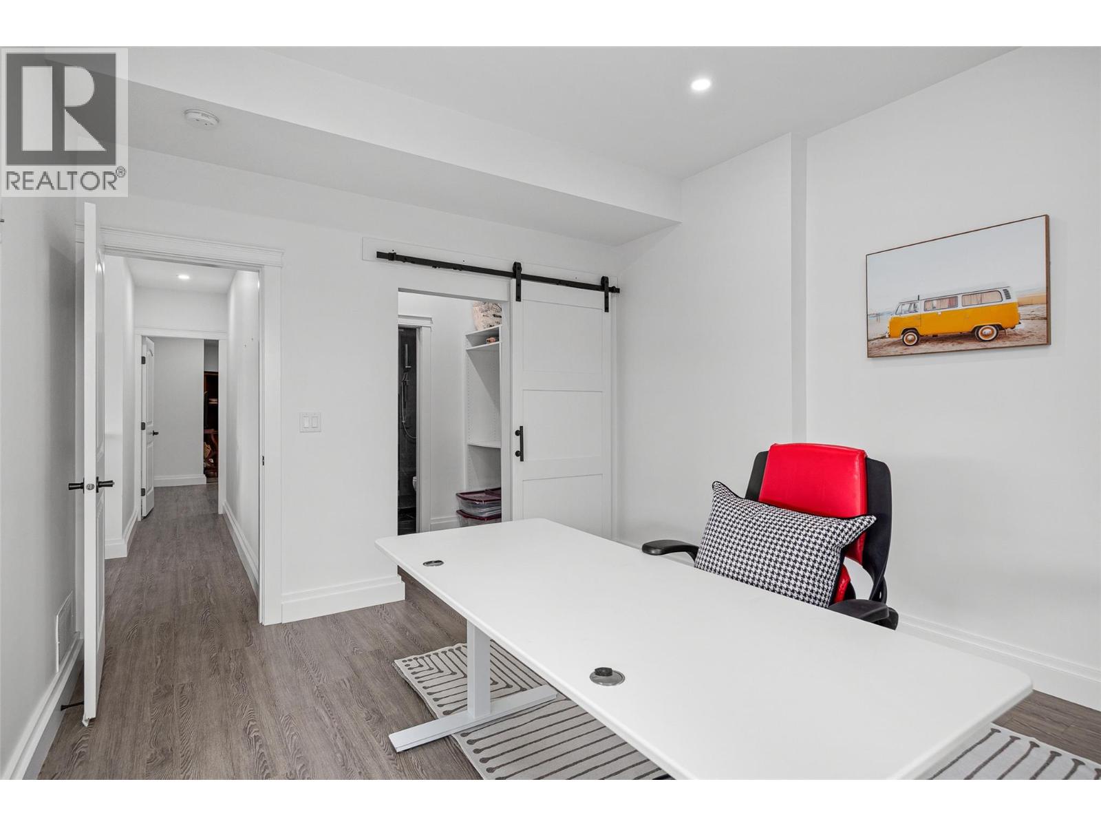  2584 Lucinde Road, West Kelowna