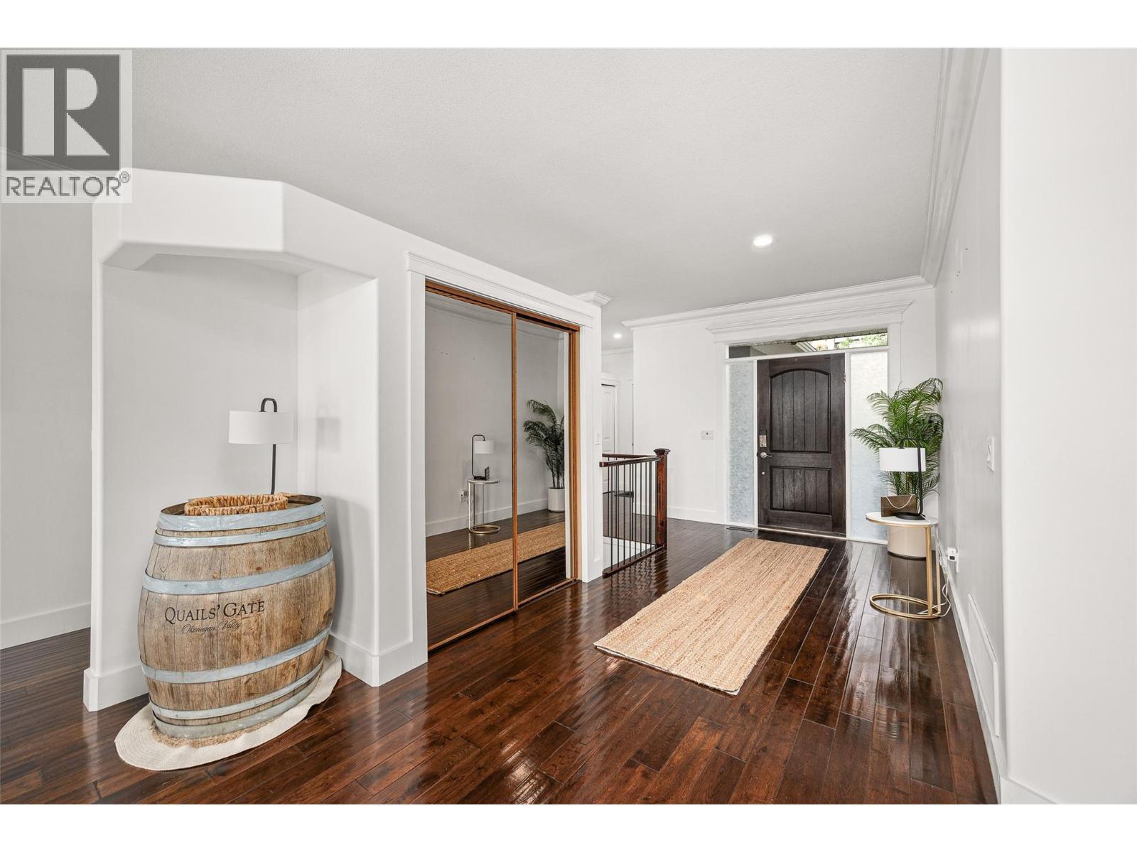  2584 Lucinde Road, West Kelowna