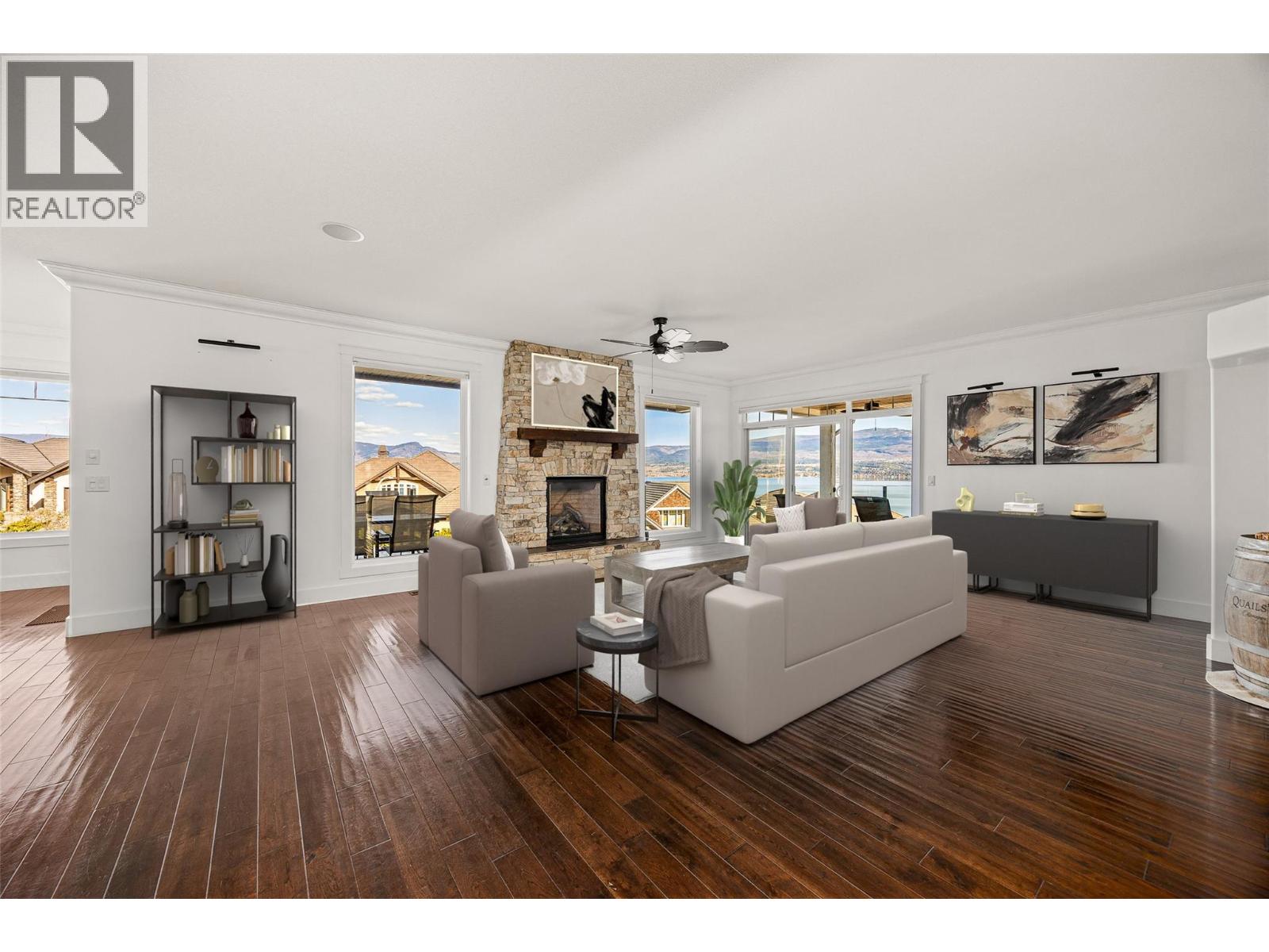  2584 Lucinde Road, West Kelowna