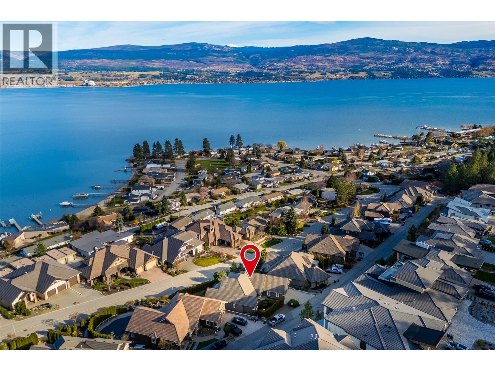  2584 Lucinde Road, West Kelowna