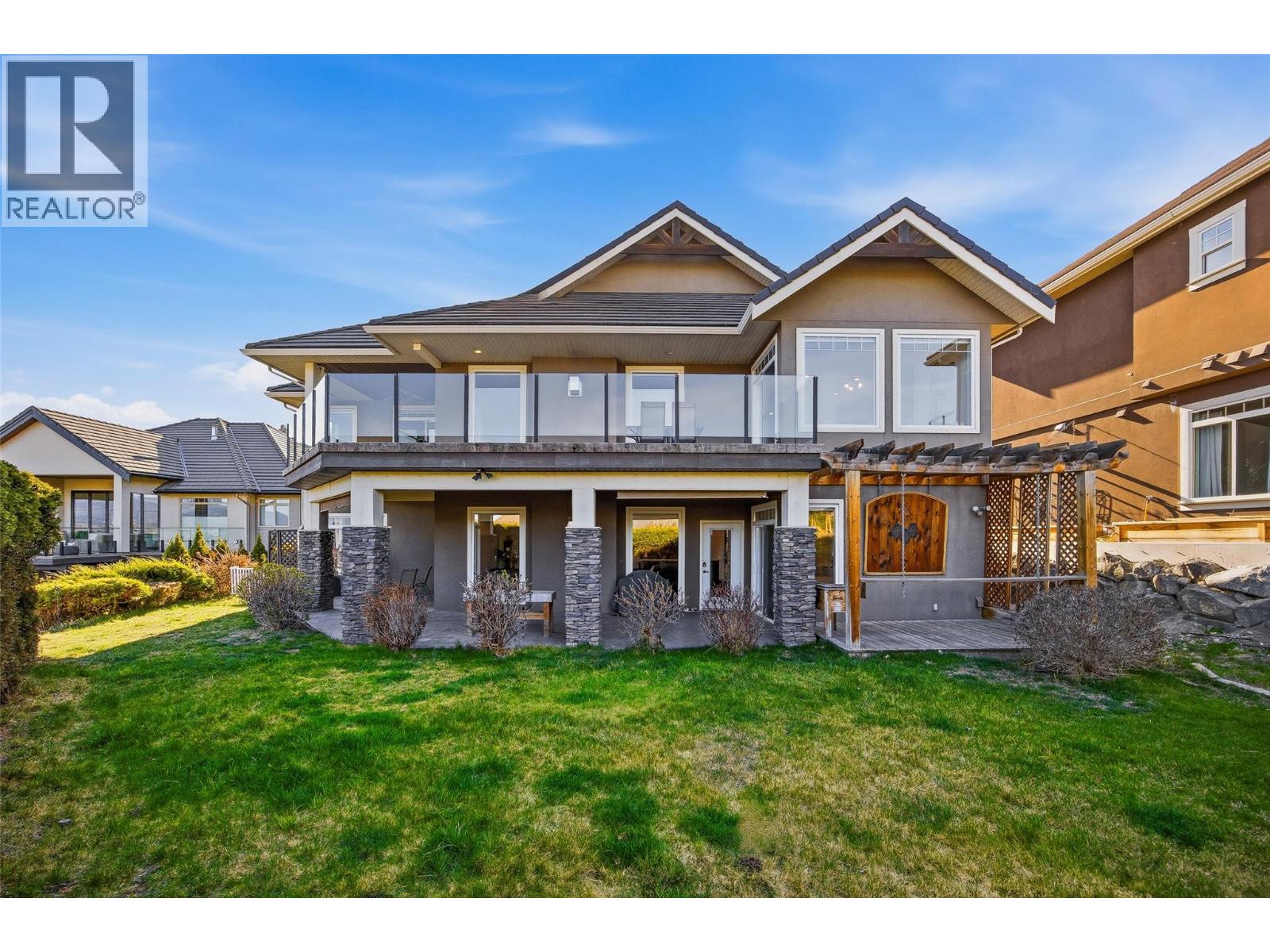 2584 Lucinde Road, West Kelowna