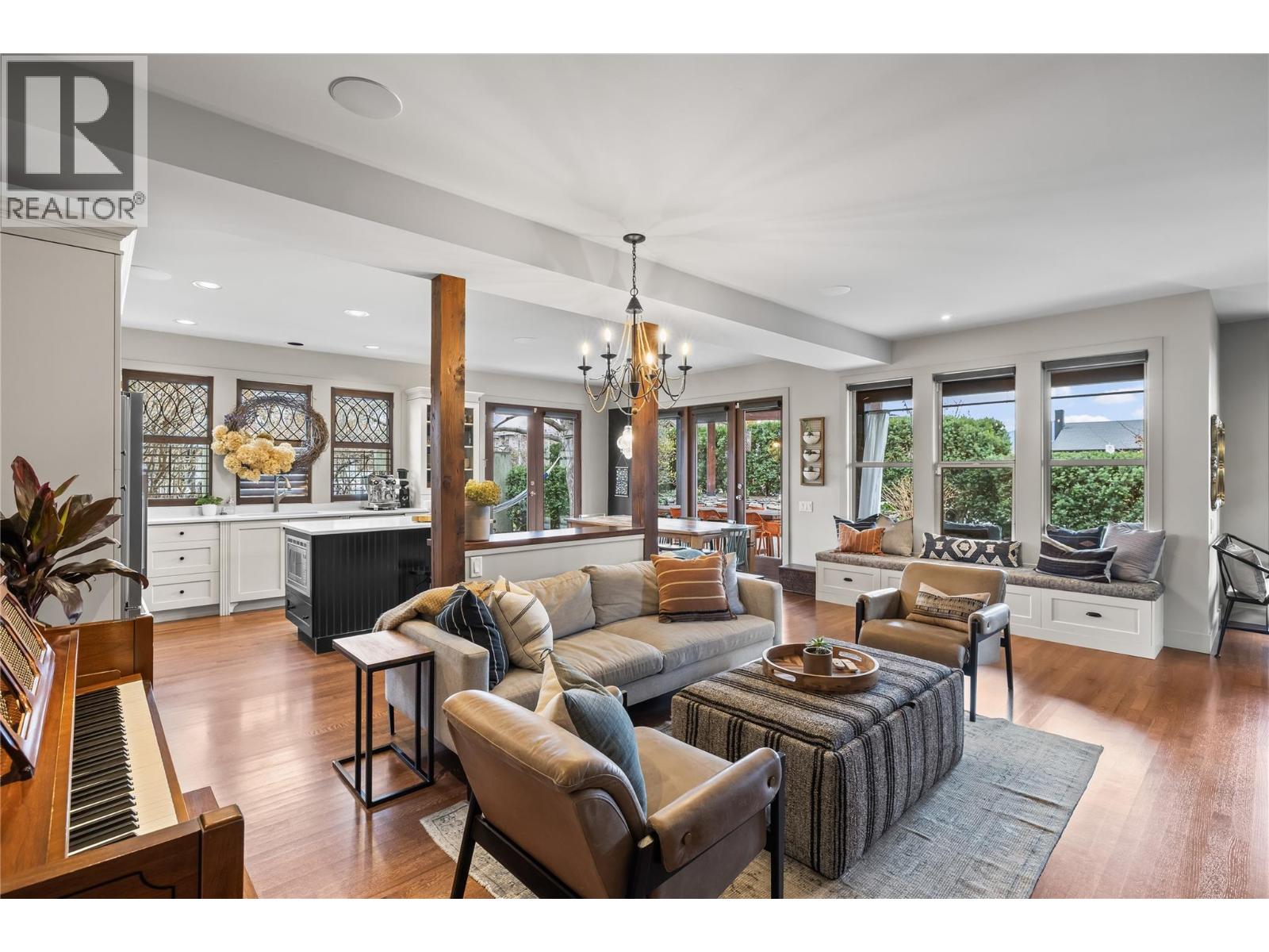  2683 Bath Street, Kelowna